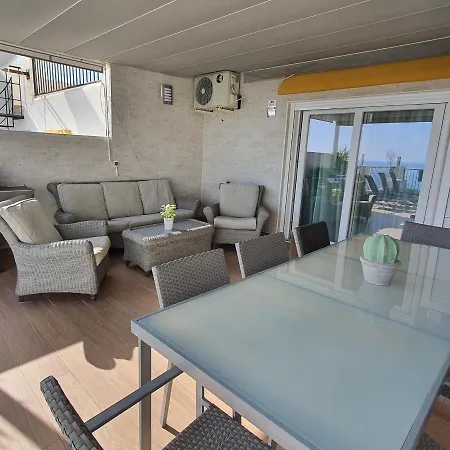 Niza Feriehus